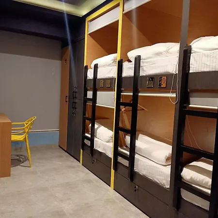 Hostel Stayvilla *