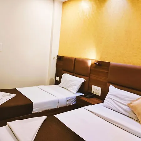 Hotel Avion Palace 3*