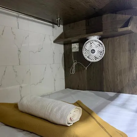 Hostel Neenava Asalpha Mumbai
