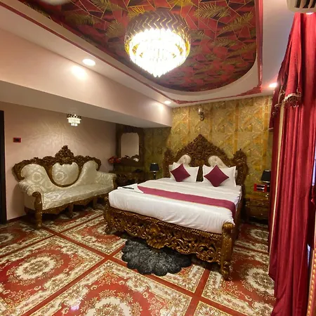 97 Inn- Andheri Versova 3*