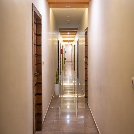Hotel Royce Executive Near Us Consulate, Bandra Kurla Complex Mumbai