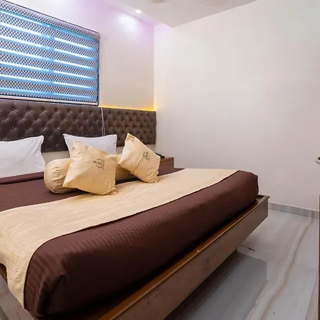 Royce Executive Near Us Consulate, Bandra Kurla Complex Hotel 3*