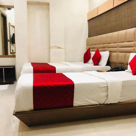 Guestinn Residency Hotel 3*