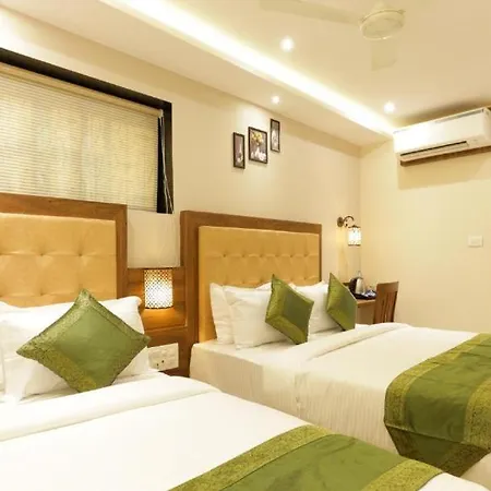 Delight Hotel 3*