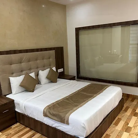Bkc Mannat 3*