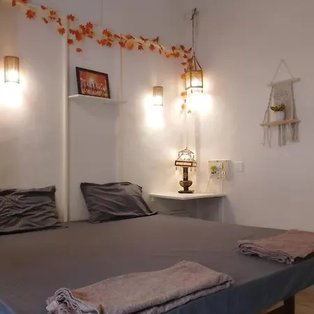 Apartment A Goan Feel Studio Mumbai