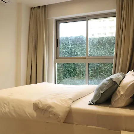 Zenia Luxury Suites And Serviced Mumbai