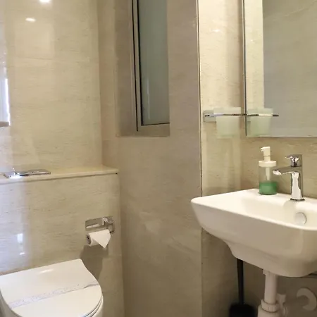Zenia Luxury Suites And Serviced