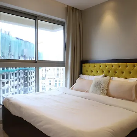 Aparthotel Zenia Luxury Suites And Serviced *