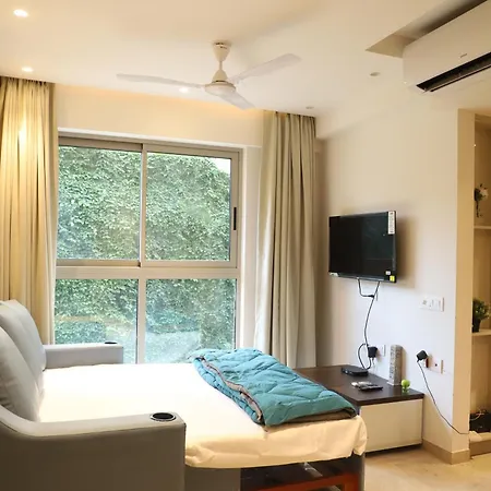 Zenia Luxury Suites And Serviced