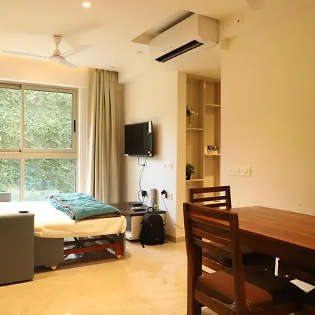 Zenia Luxury Suites And Serviced *