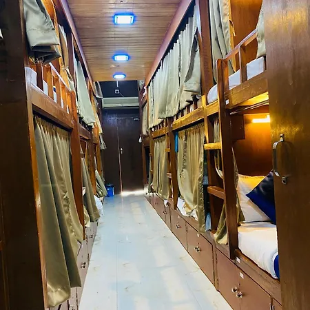 Aman Dormitory 2 Bed & Breakfast