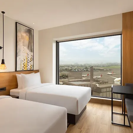 Hotel Fairfield By Marriott International Airport