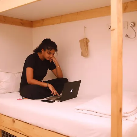 Hostel Nap Manor *