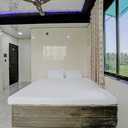 Spot On Relax Farm House Hotel 3*