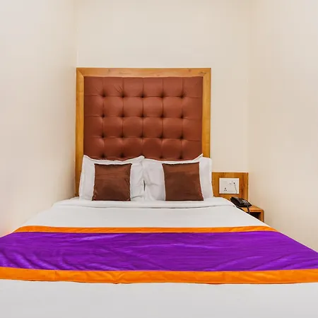 Era Hotel