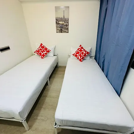 Apartment 1.5br Service In Bkc By Florastays Mumbai