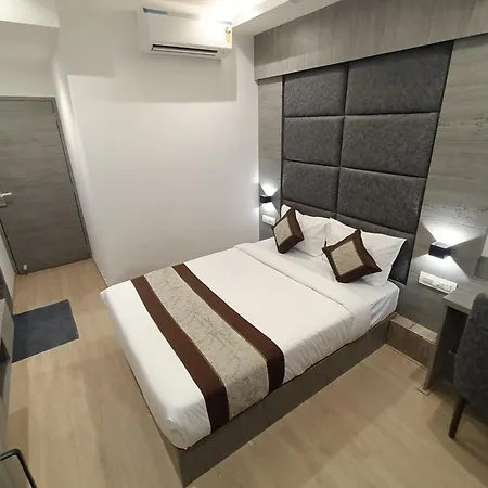 Beverly Palace Santacruz - Near Bkc - Airport T1 Hotel Mumbai