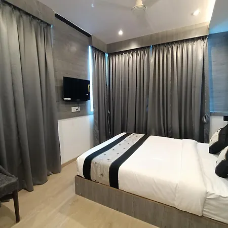 Hotel Beverly Palace Santacruz - Near Bkc - Airport T1 Mumbai