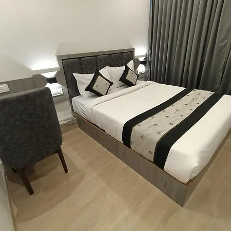 Beverly Palace Santacruz - Near Bkc - Airport T1 Mumbai