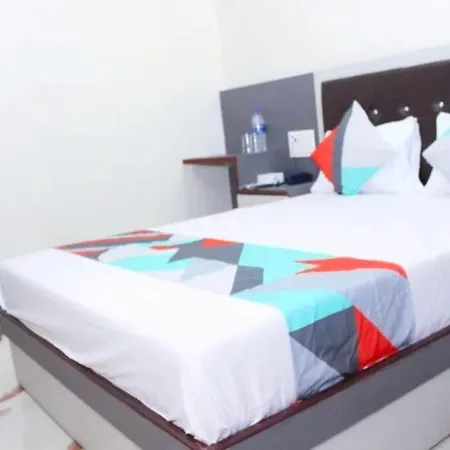 As Terminal2 Hotel *