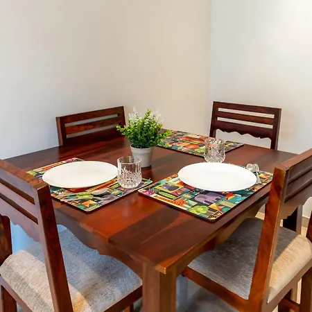 Aparthotel Zenia Luxury Suites And Serviced *