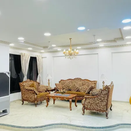 Wistree Luxury Service Apartment-bkc *