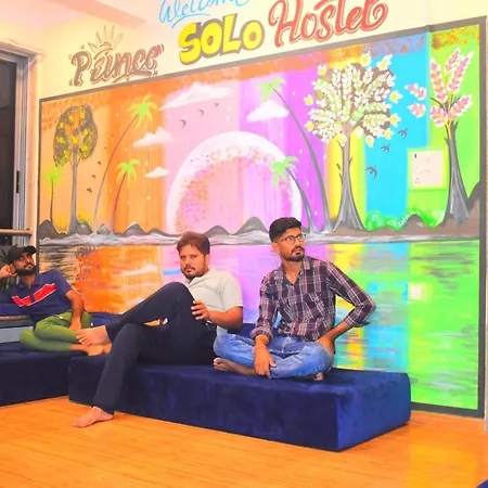 Solo Hostel *