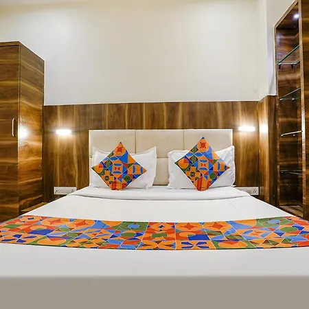 Via Abad Hotel