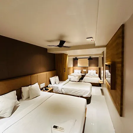 Hotel Amber Paramount