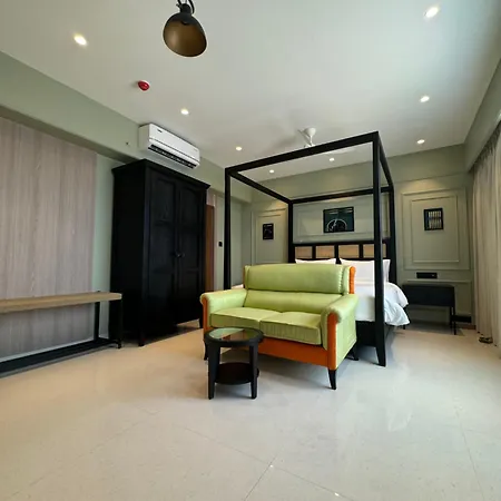 House, Valnai Malad Hotel Mumbai