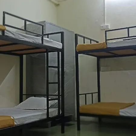 Hostel Kritika Accoommdates P G
