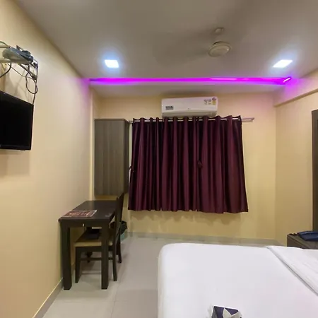 Royal Grand - Near International Airport