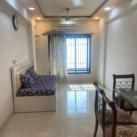 Versova Sea View Beautiful 1bhk Apartment. Mumbai