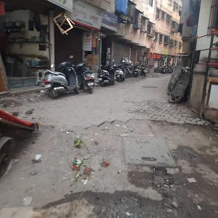Versova Sea View Beautiful 1bhk Apartment. Apartment