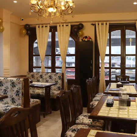 Flagship 83490 Hotel Bently Palace Hotel Mumbai