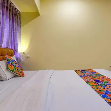 Via Jayshree Hotel Mumbai