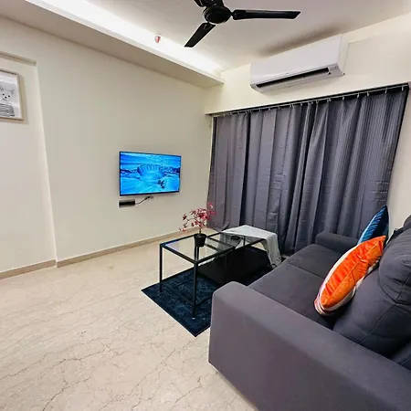 Apartment 1br Service In Bkc By Florastays