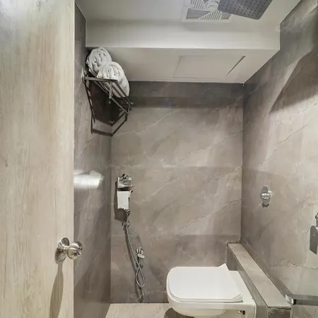 Hotel Embrace Near Exhibition Center Mumbai