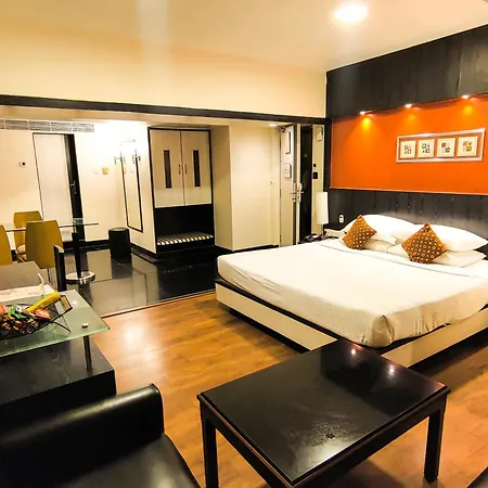 Hotel Ramee Guestline Khar 3*