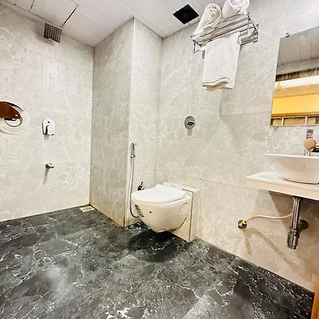 Bkc Downtown - Near Us Embassy 3*