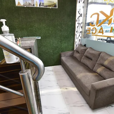 Hotel Bkc Palace - Near Us Consulate, Bandra Kurla Complex హోటల్ బి కే సి ప్యాలెస్ ఇన్ 2*