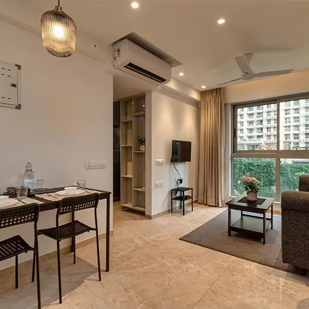 Regent Entire One Bedroom - Hiranandani Gardens, Powai Apartment Mumbai