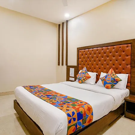 Fabhotel Vertigo Hotel 3*