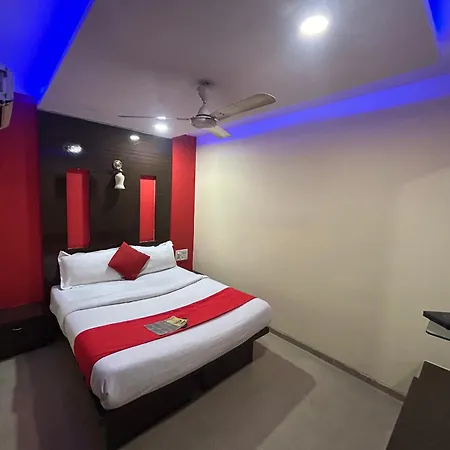 Skyway Apartment