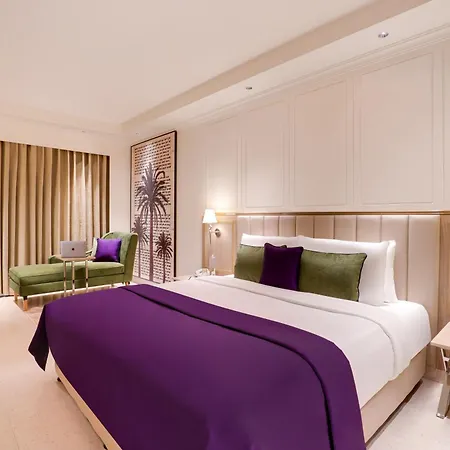Hotel Aurika, International Airport - Luxury By Lemon Tree 5*