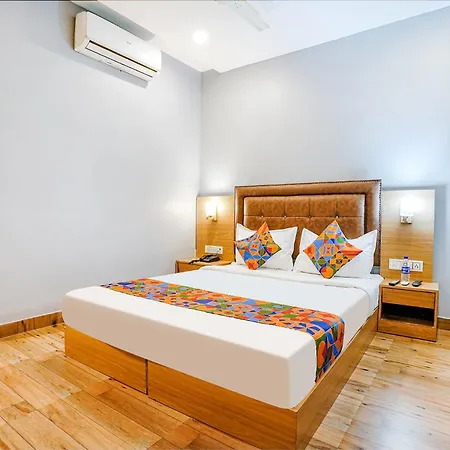 Hotel Fabhotel Zara Grand Mumbai