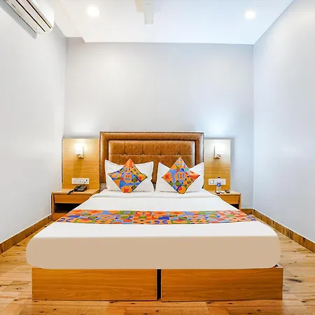 Hotel Fabhotel Zara Grand Mumbai