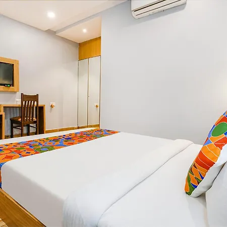 Fabhotel Zara Grand Hotel