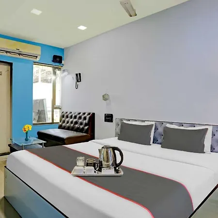 Oyo Salt House Hotel 3*